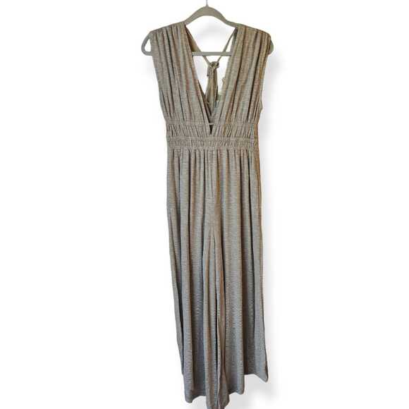 By Together Women's Deep V Jumpsuit Size M Loose Fit Wide Legs Summer So Comfy - Picture 2 of 10